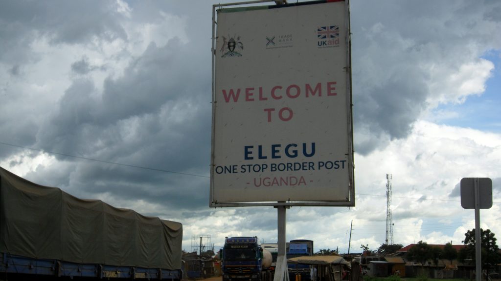 Elegu Border